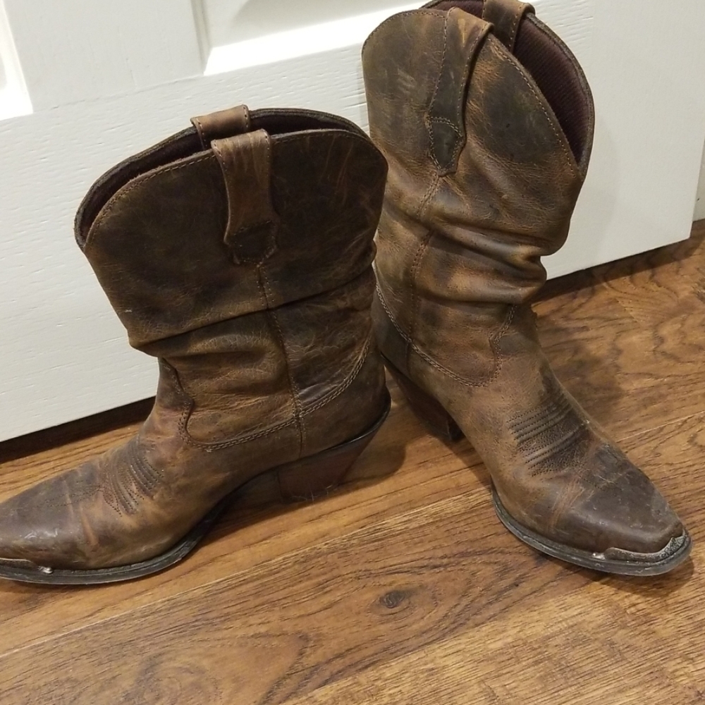 Cowboy boots - Picture 2 of 2